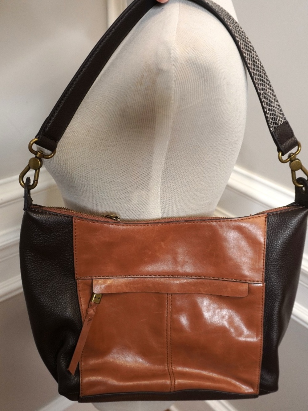 Like NEW The Sak Alameda Hobo in the "Tobacco Snake Multi" Colorway